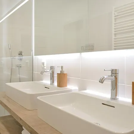 - Alm A3 By Aa Homes Apartmán *